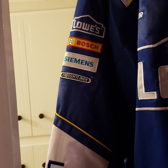 Jacket - Picture 3 of 4